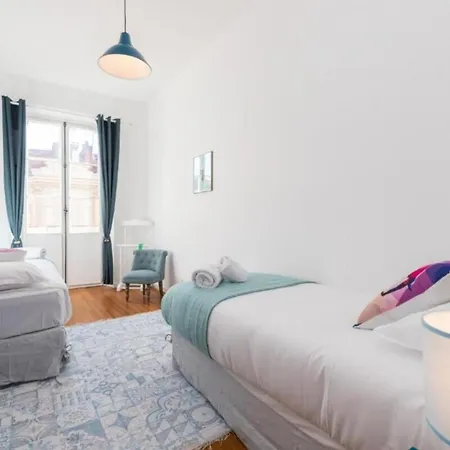 Gioffredo 14 - Spacious With Balcony 아파트