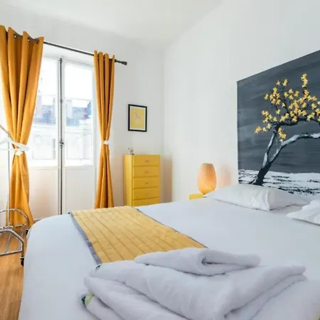 Gioffredo 14 - Spacious With Balcony